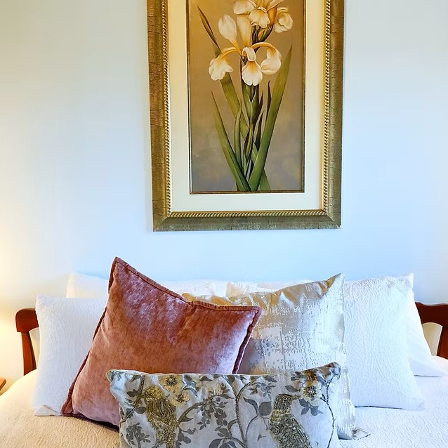 Log Home Loft - Marceline Vineyards